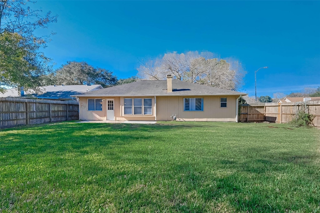 1003 Shadow Mountain Drive - Photo 32