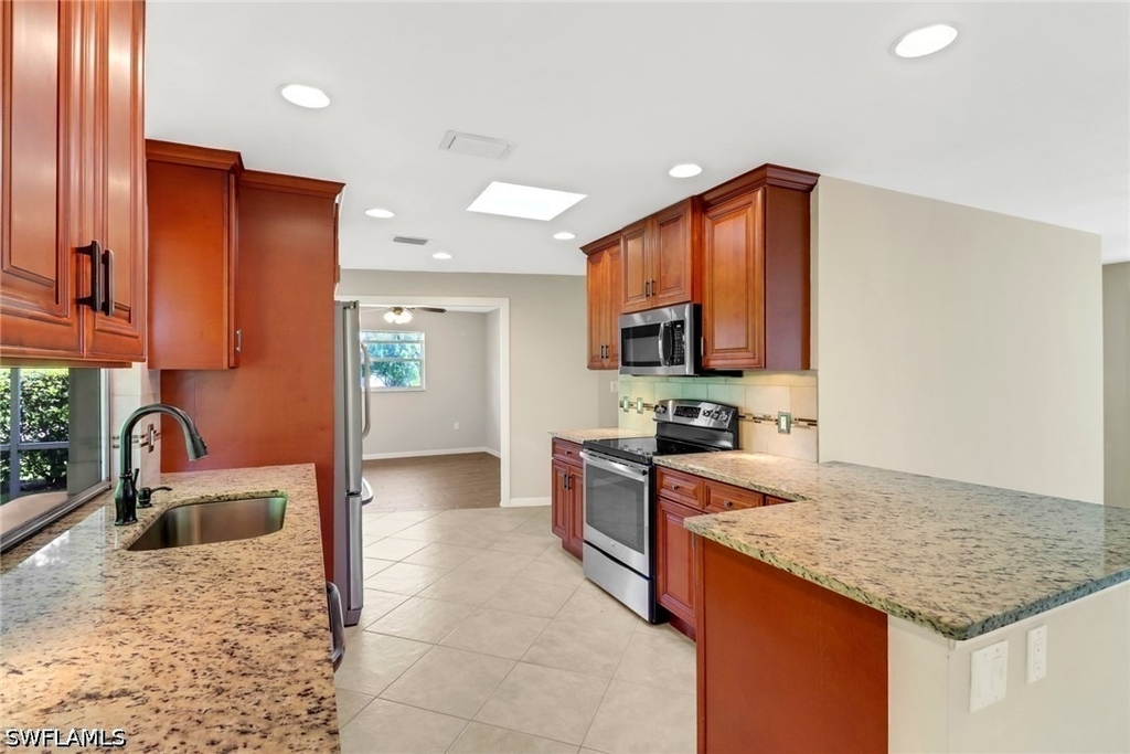 4472 Beechwood Lake Drive - Photo 8