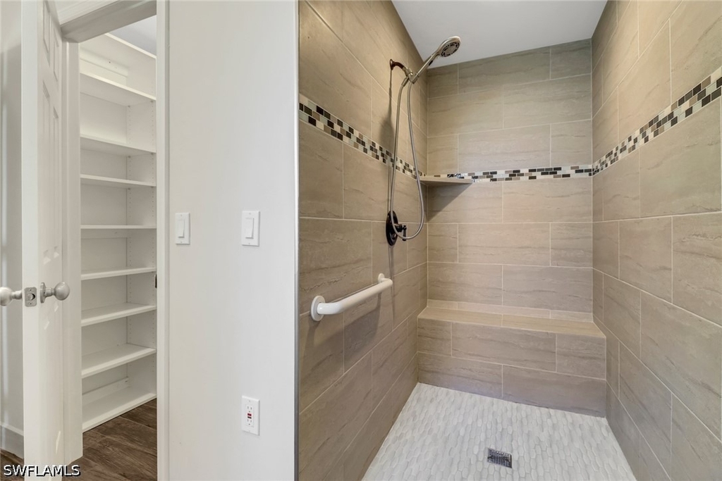 4472 Beechwood Lake Drive - Photo 13