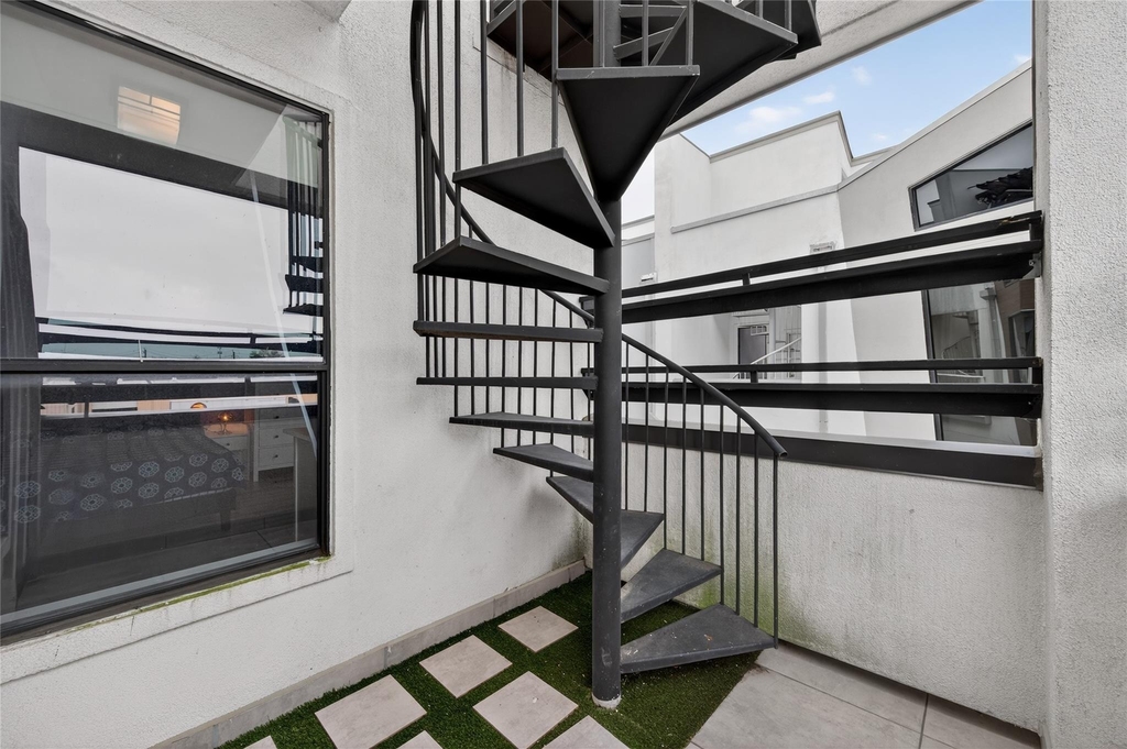 4608 Nett Street - Photo 32