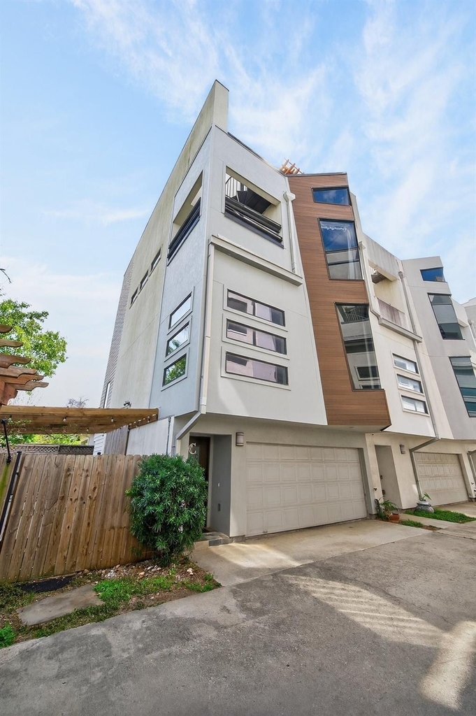 4608 Nett Street - Photo 1