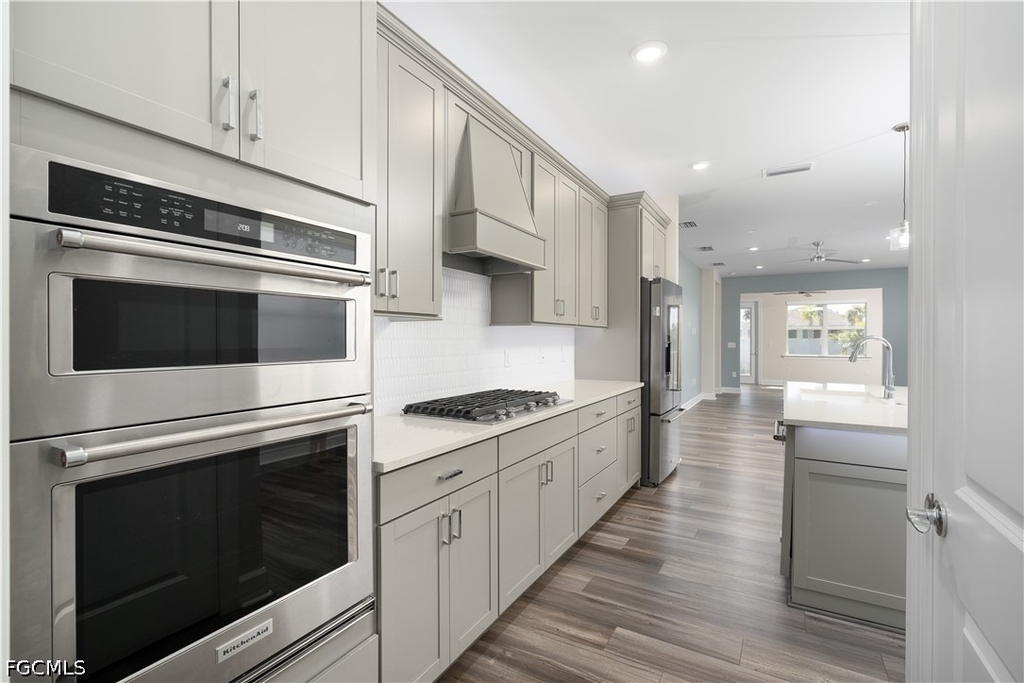 42186 Edgewater Drive - Photo 3