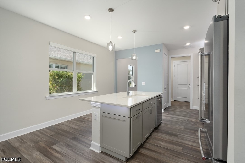 42186 Edgewater Drive - Photo 7
