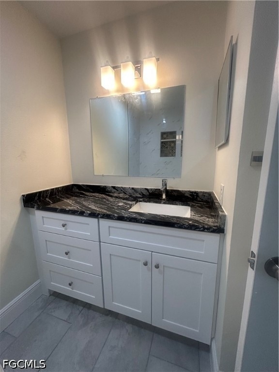 2875 Winkler Avenue - Photo 14