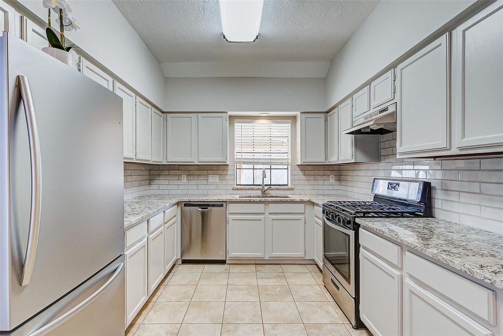 21623 Park Valley Drive - Photo 6