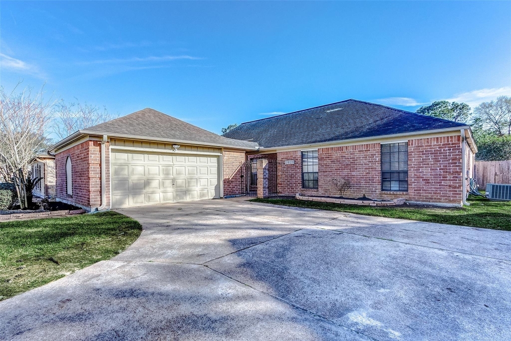 21623 Park Valley Drive - Photo 1