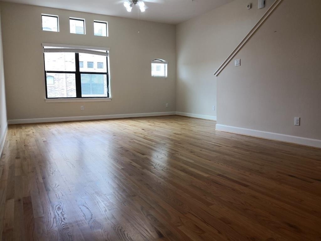 2710 Hullsmith Drive - Photo 3