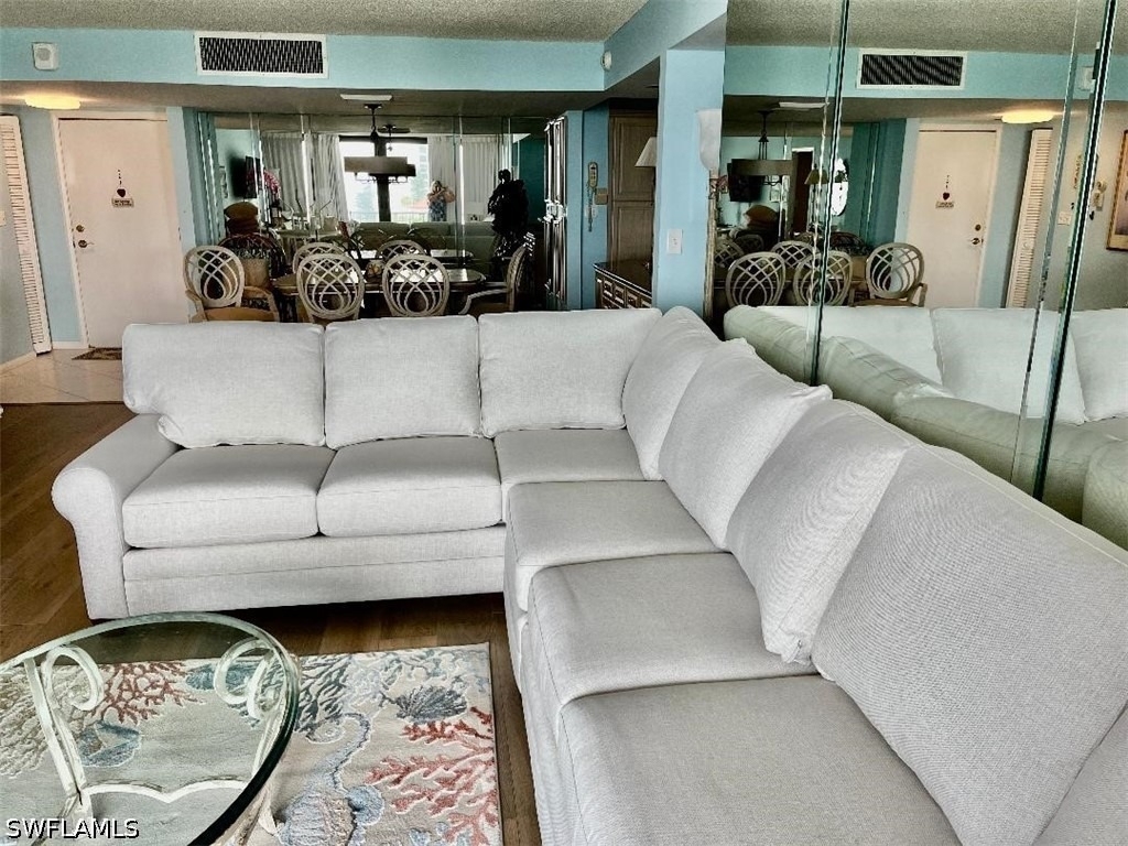 4001 Gulf Shore Boulevard N - Photo 4