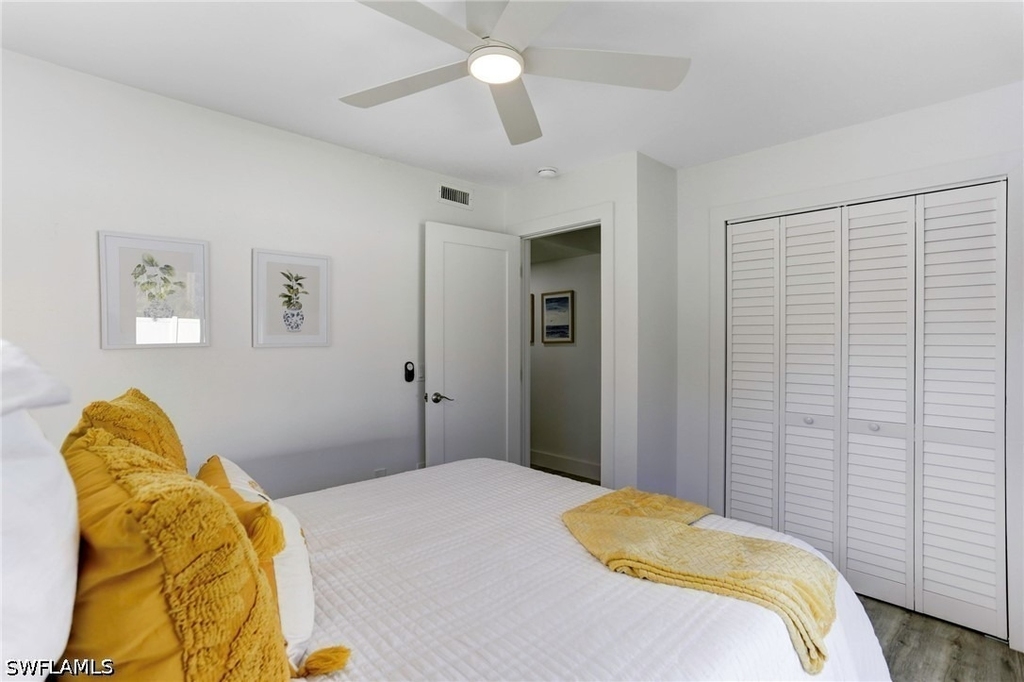 10842 Vanderbilt Drive - Photo 16