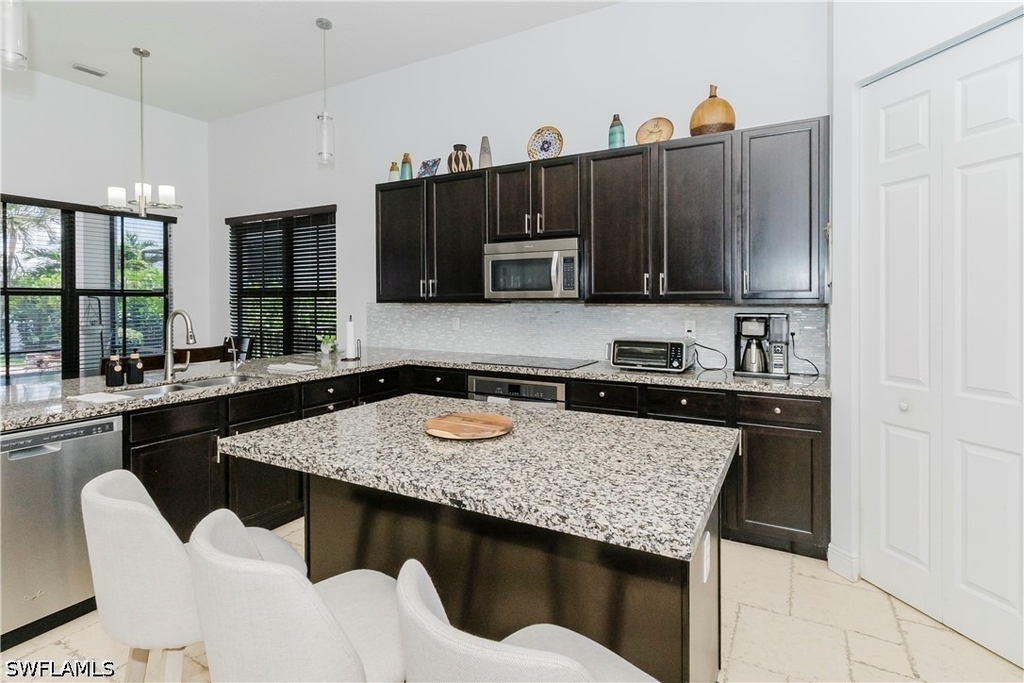 5169 Roma Street - Photo 11