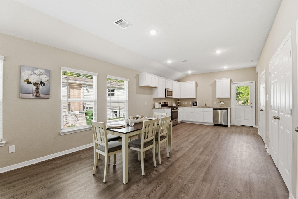 803 Jefferson Avenue - Photo 7