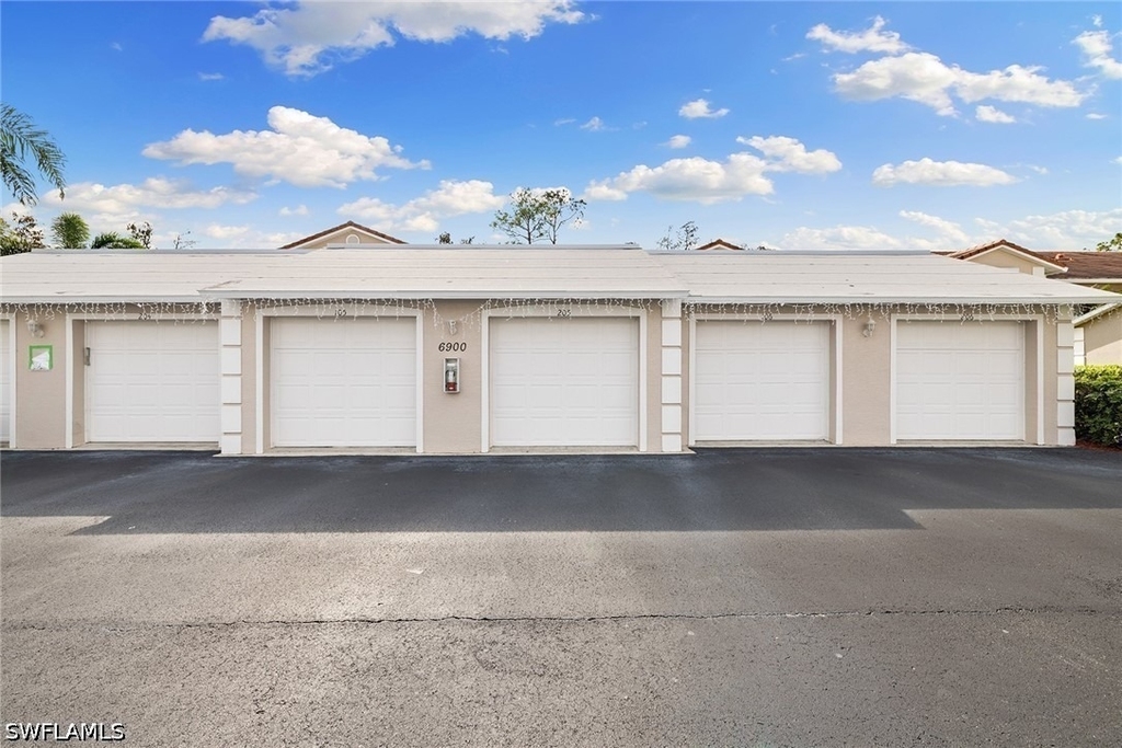 6900 Dennis Circle - Photo 12