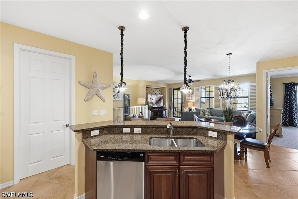 8986 Cambria Circle - Photo 9