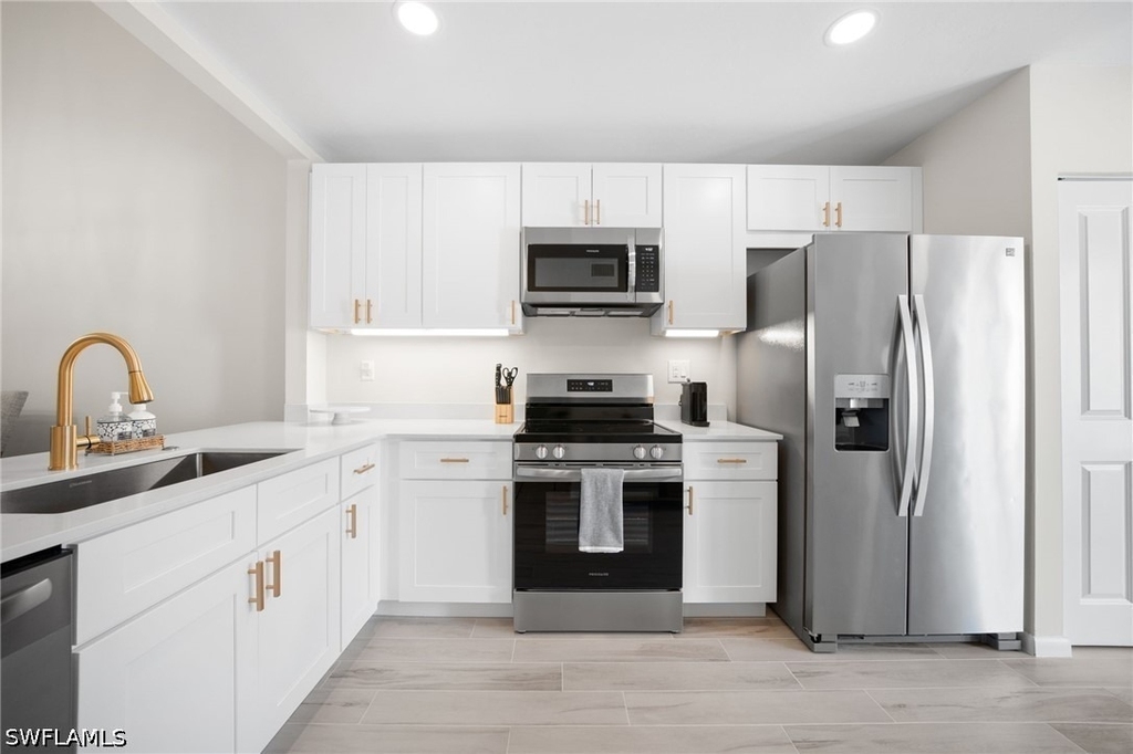 1808 Kings Lake Boulevard - Photo 8