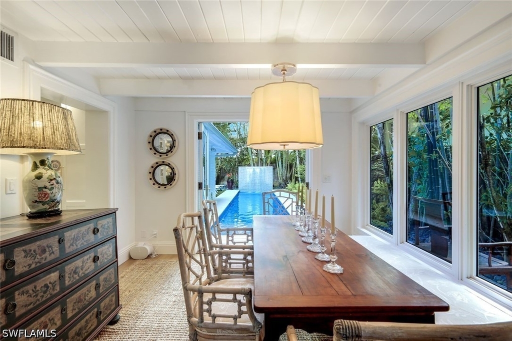 295 6th Street N - Photo 7