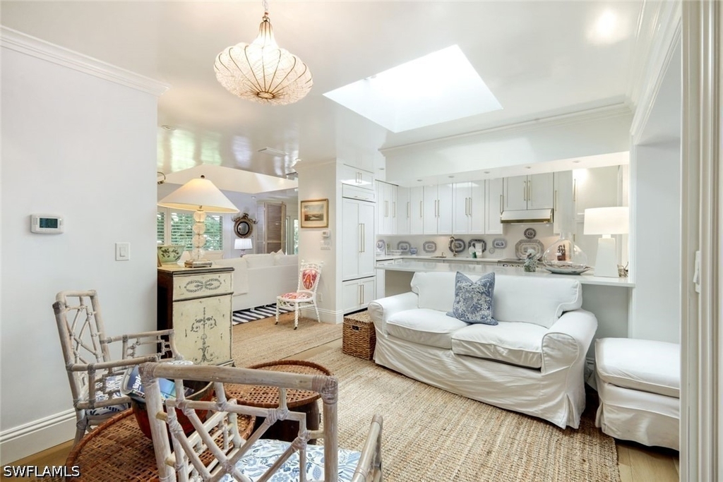 295 6th Street N - Photo 11