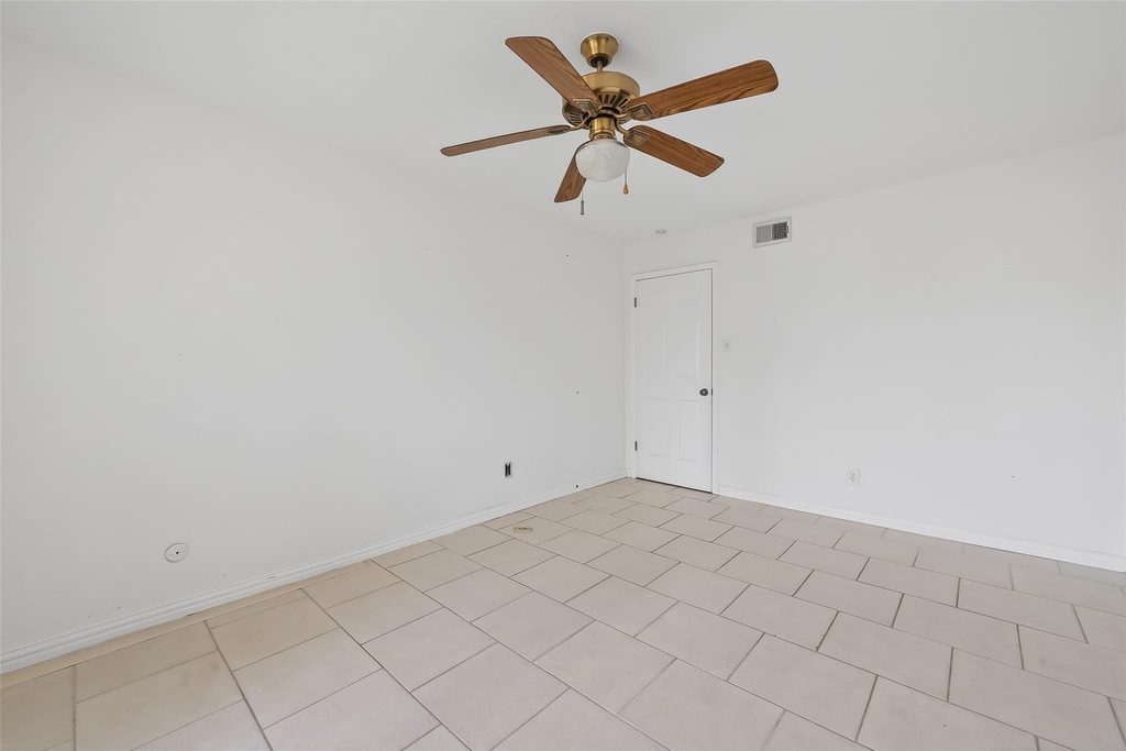 14555 Wunderlich Drive - Photo 13