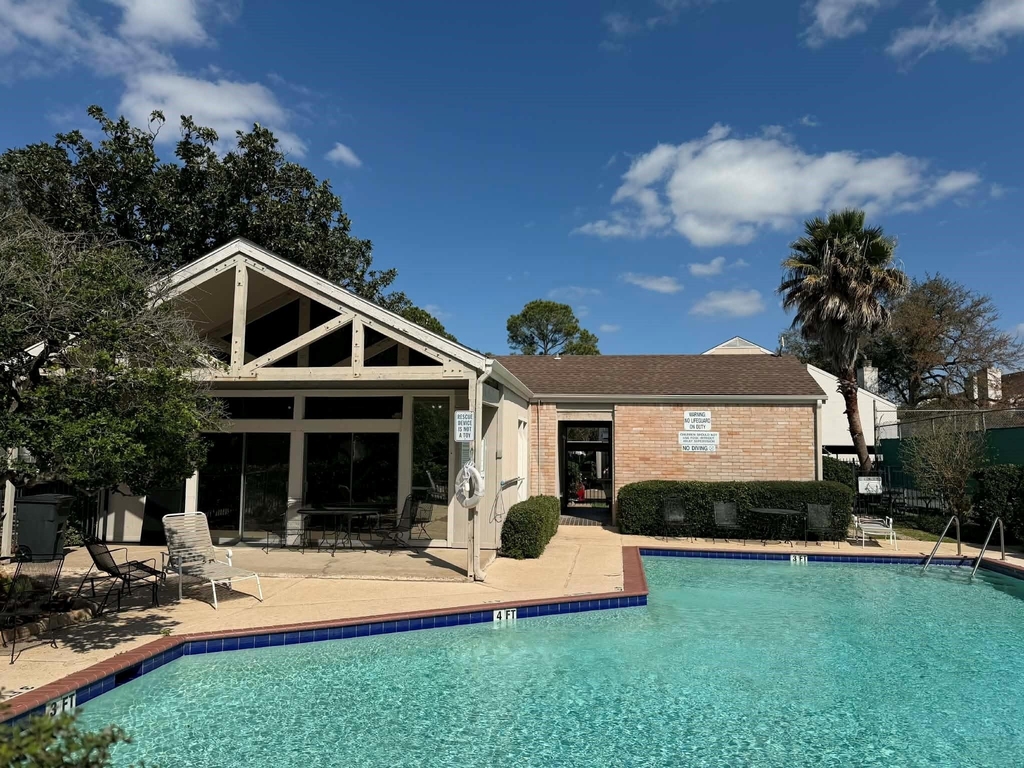 7950 N Stadium Drive - Photo 0