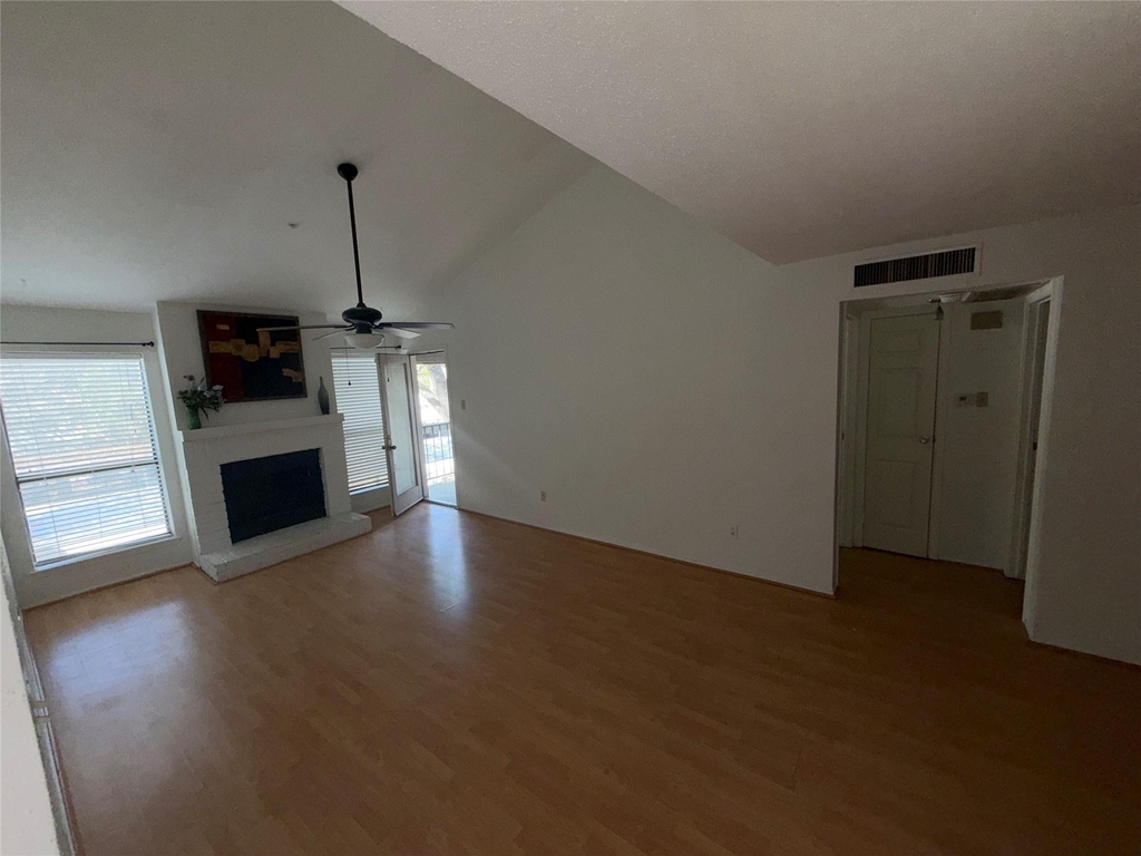 7950 N Stadium Drive - Photo 11