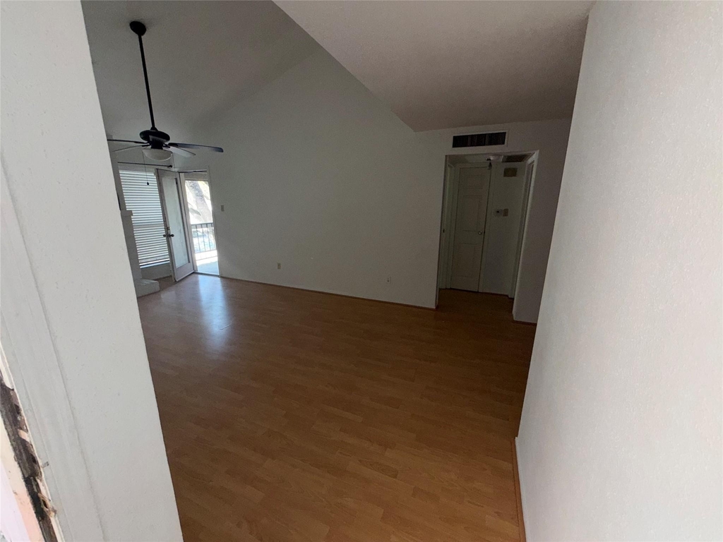 7950 N Stadium Drive - Photo 10