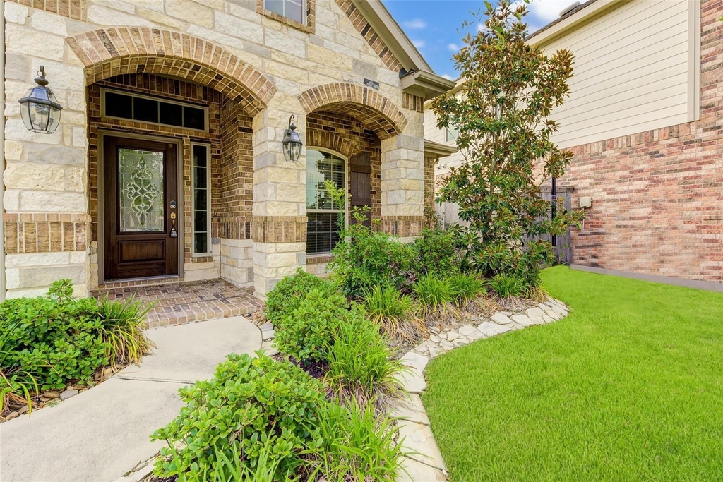 11206 Leila Park Court - Photo 2