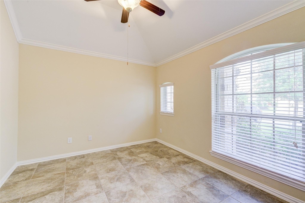 11206 Leila Park Court - Photo 5