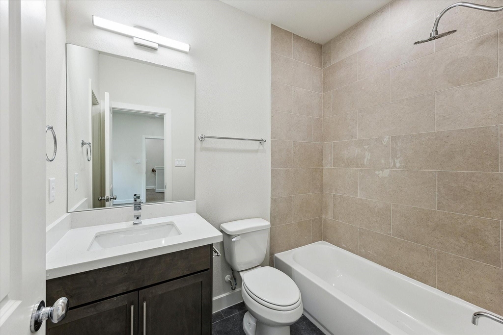 408 N Stiles Street - Photo 9