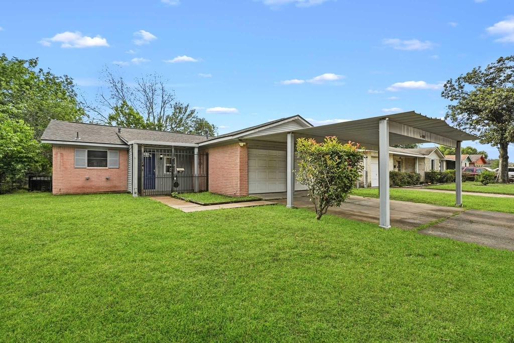12903 Claygate Drive - Photo 0