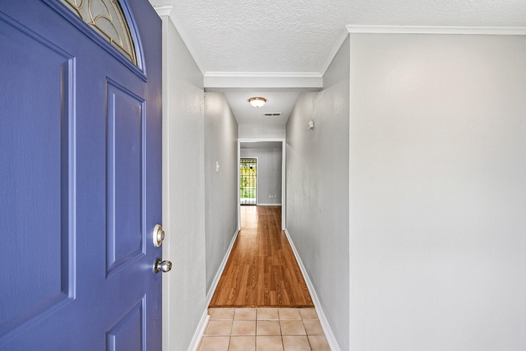 12903 Claygate Drive - Photo 2