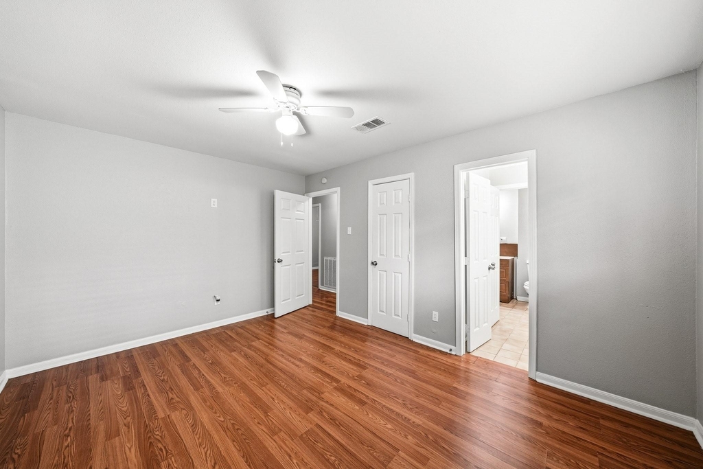 12903 Claygate Drive - Photo 11