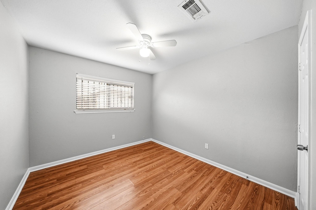 12903 Claygate Drive - Photo 12