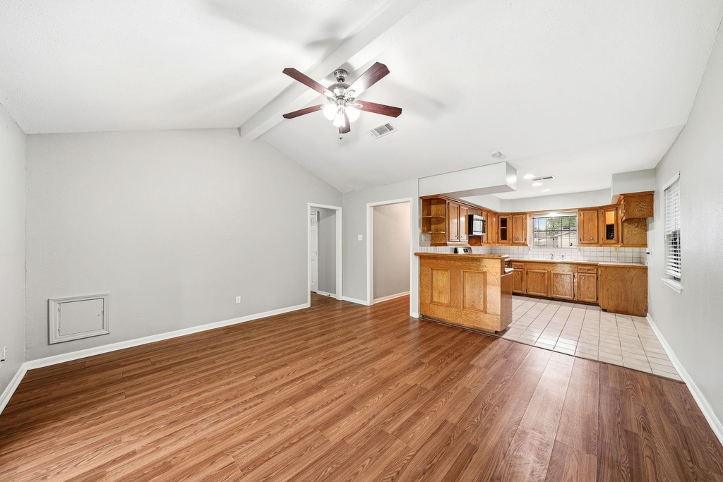 12903 Claygate Drive - Photo 7