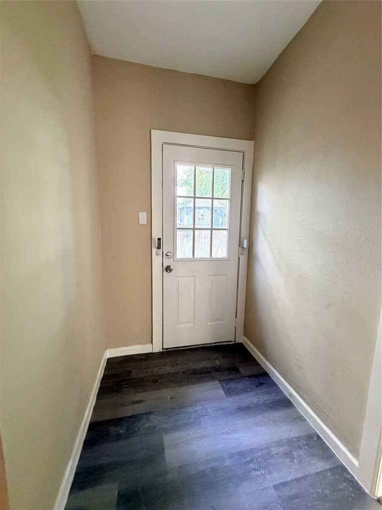 516 Hurst Street - Photo 9