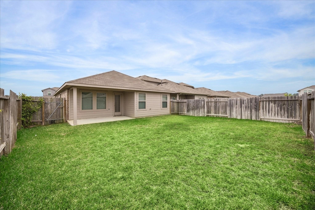 16691 Lonely Pines Drive - Photo 4