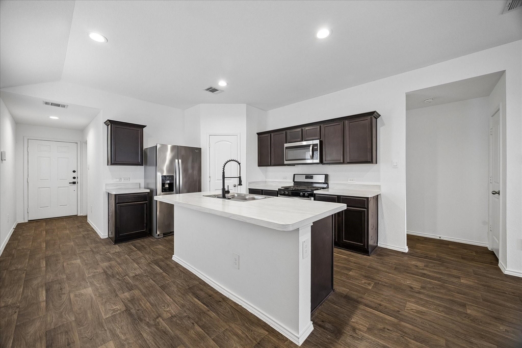 16691 Lonely Pines Drive - Photo 2