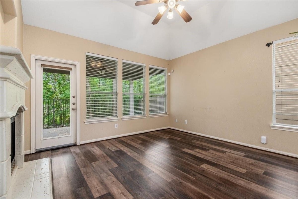 130 Zephyr Bend Place - Photo 12