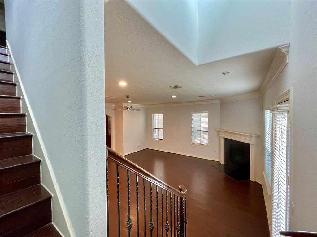 11643 Royal Oaks View - Photo 10