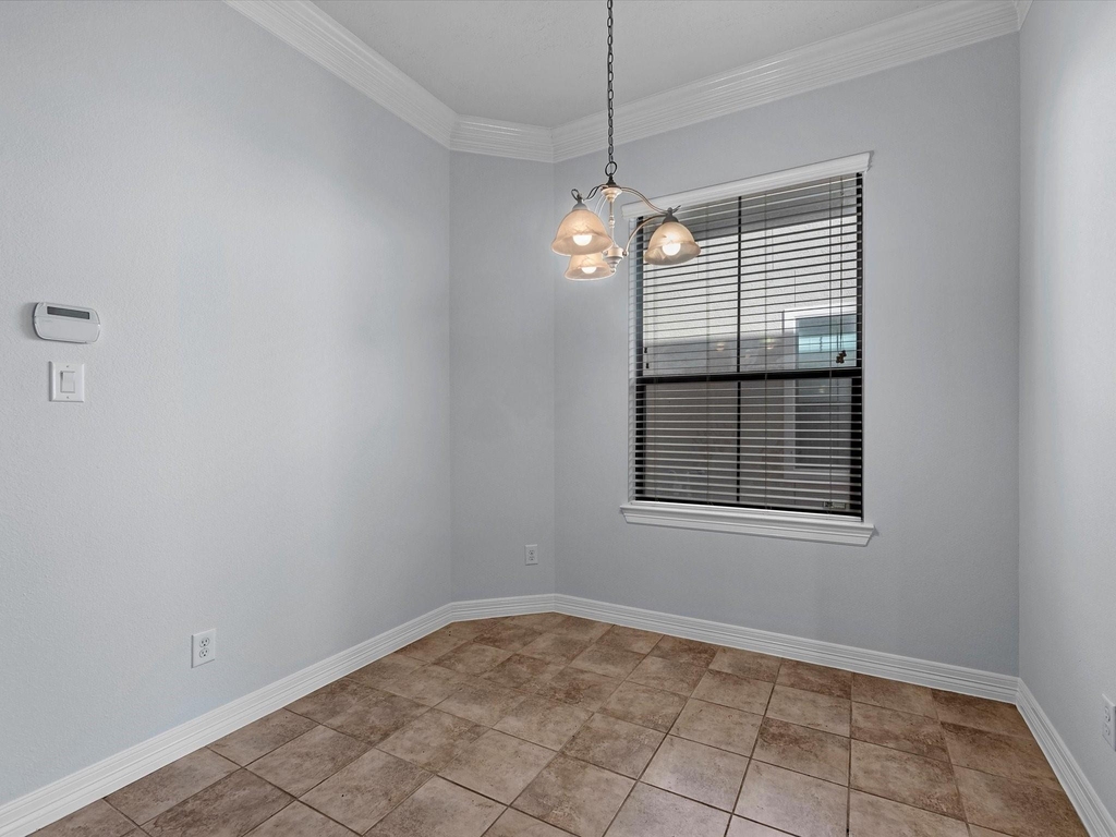 11643 Royal Oaks View - Photo 9
