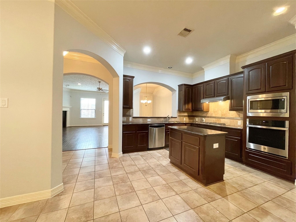 11643 Royal Oaks View - Photo 3