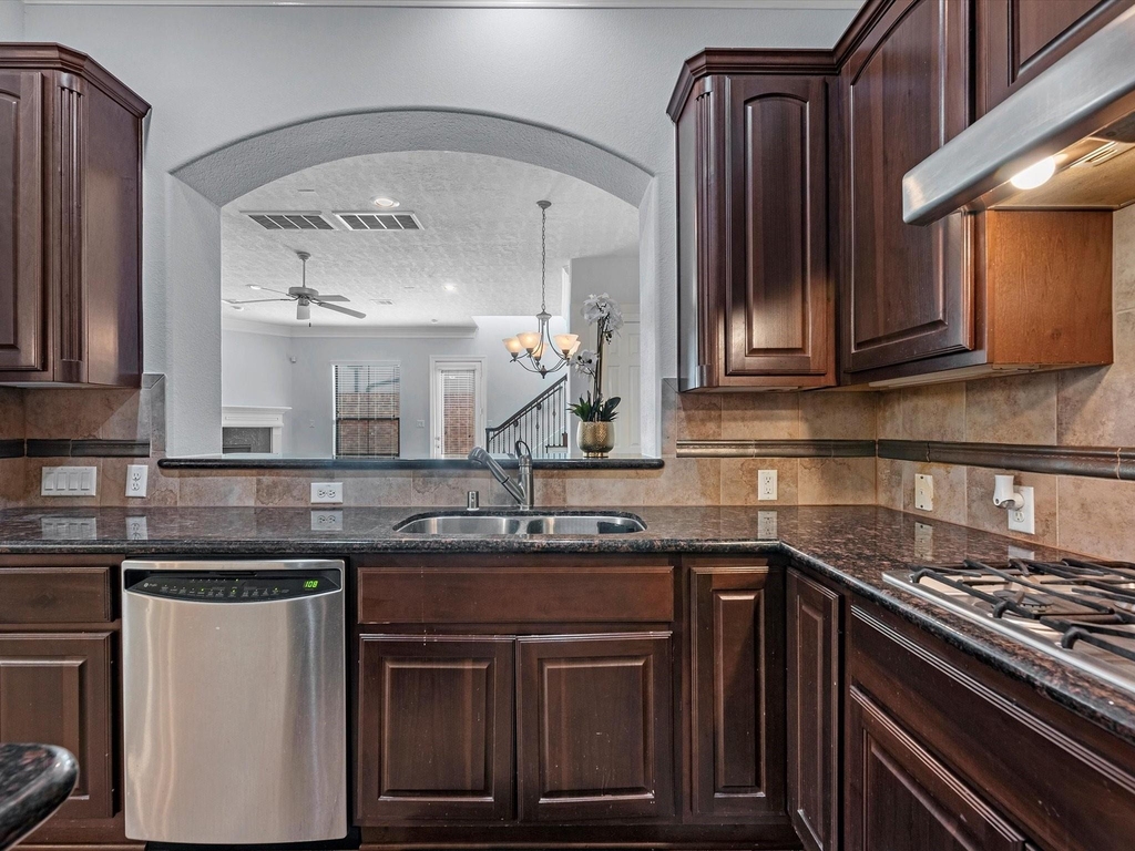11643 Royal Oaks View - Photo 4