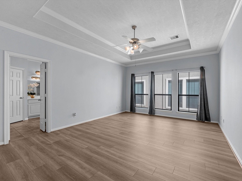 11643 Royal Oaks View - Photo 11