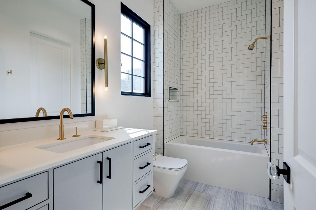2521 Westgate Drive - Photo 17