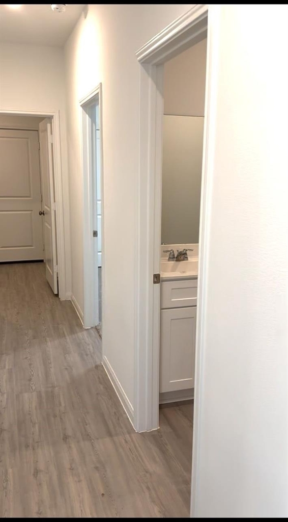 26073 Hampshire Drive - Photo 6