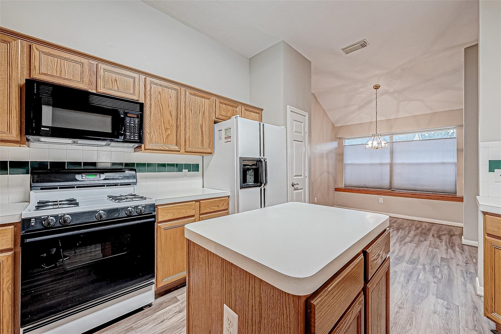 1524 Robin Avenue - Photo 10