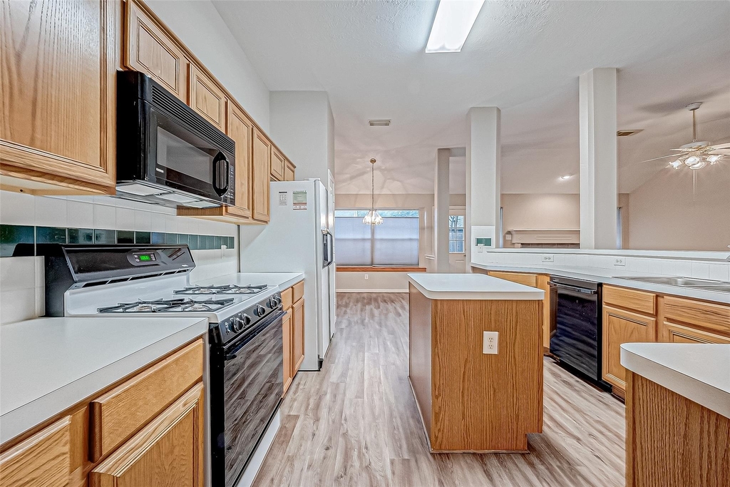 1524 Robin Avenue - Photo 8
