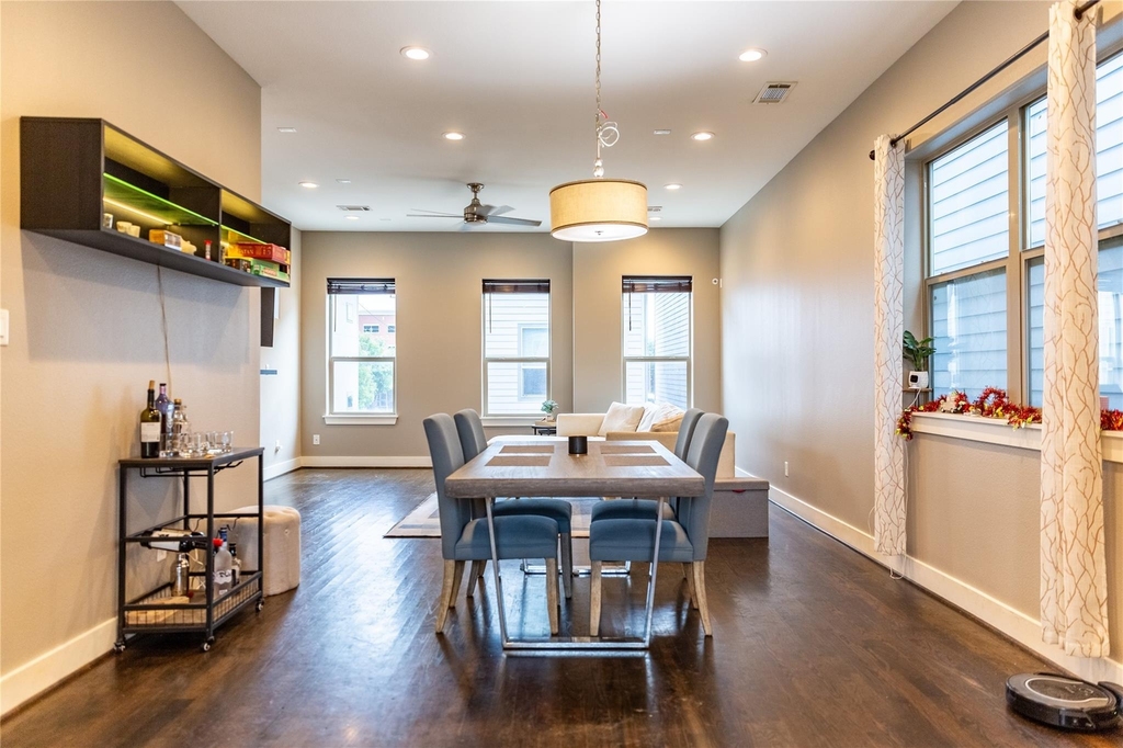 2903 Blodgett Street - Photo 9