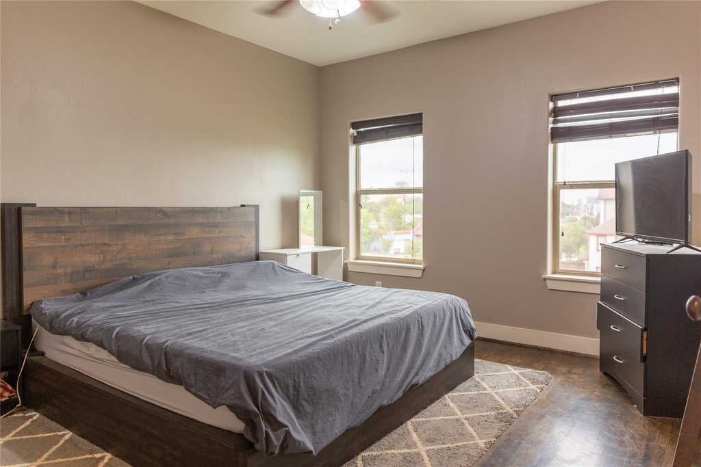 2903 Blodgett Street - Photo 15