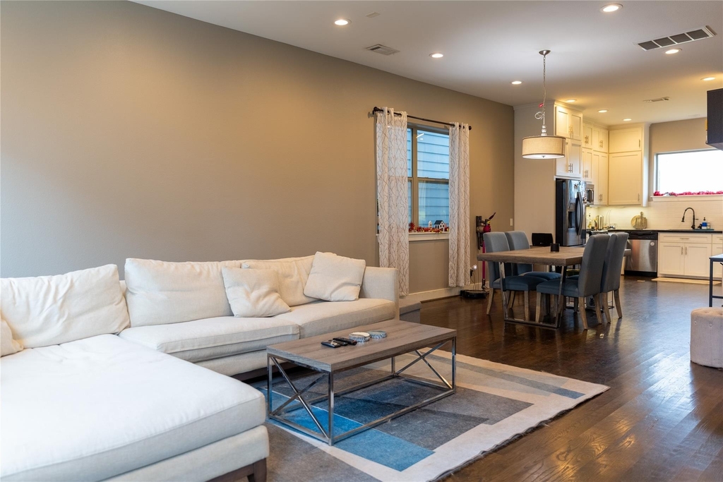 2903 Blodgett Street - Photo 12