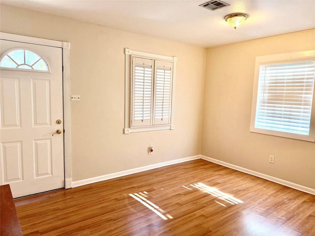 4275 Bethel Boulevard - Photo 3