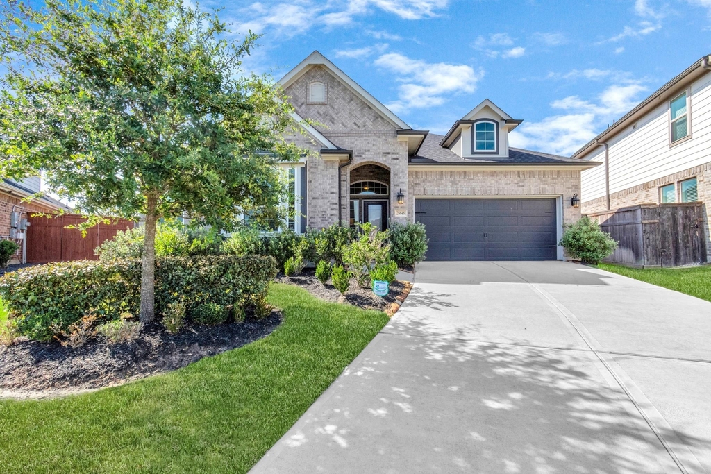 28646 Monarch Cliffs Drive - Photo 1